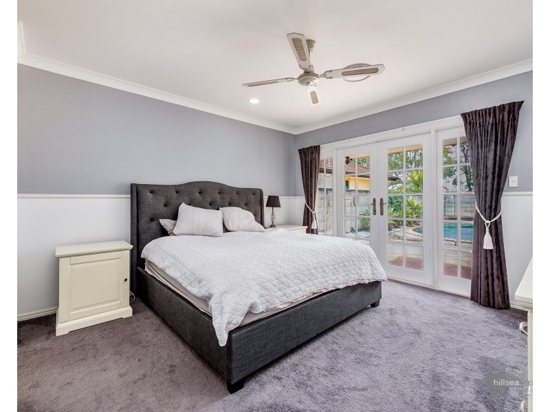 10 Parkwater Terrace, Monterey Keys QLD 4212