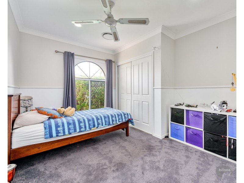 10 Parkwater Terrace, Monterey Keys QLD 4212