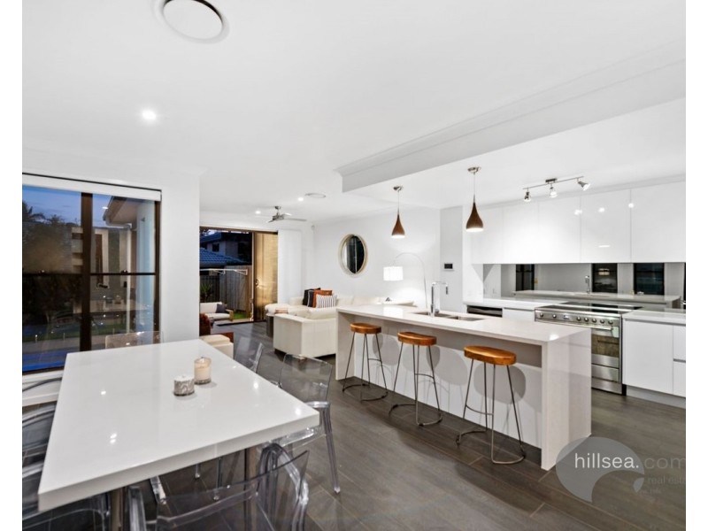 1/54 Milton Avenue, Paradise Point QLD 4216