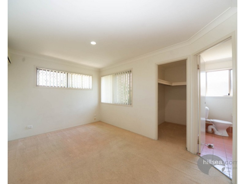 1/21 Central Street, Labrador QLD 4215