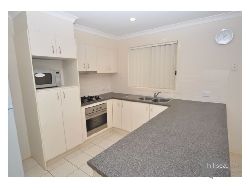 8 Silver Gull Street, Coomera QLD 4209