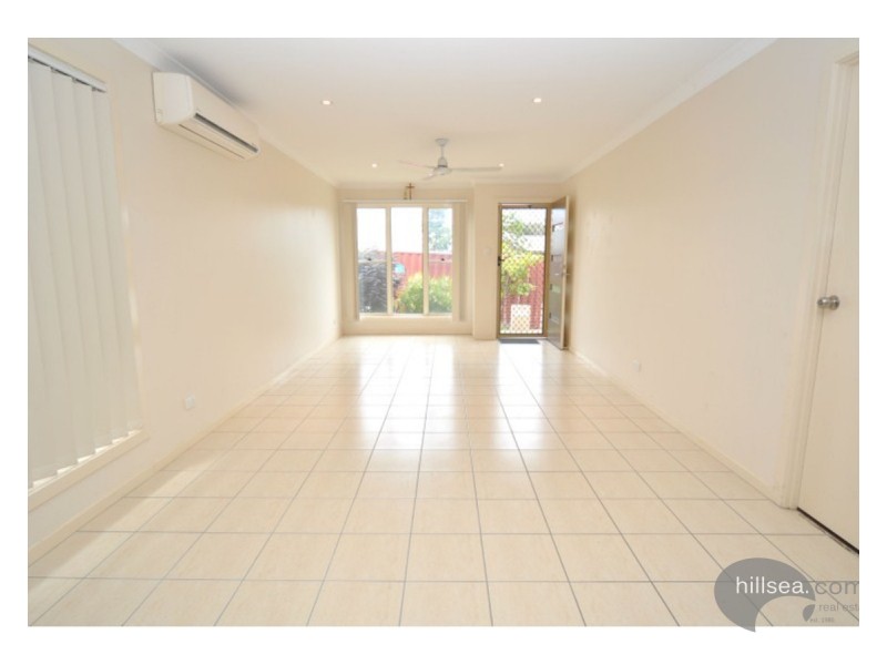 8 Silver Gull Street, Coomera QLD 4209
