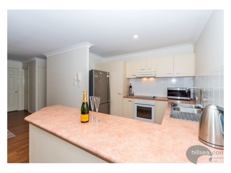 8/39-41 McMillan Street, Labrador QLD 4215