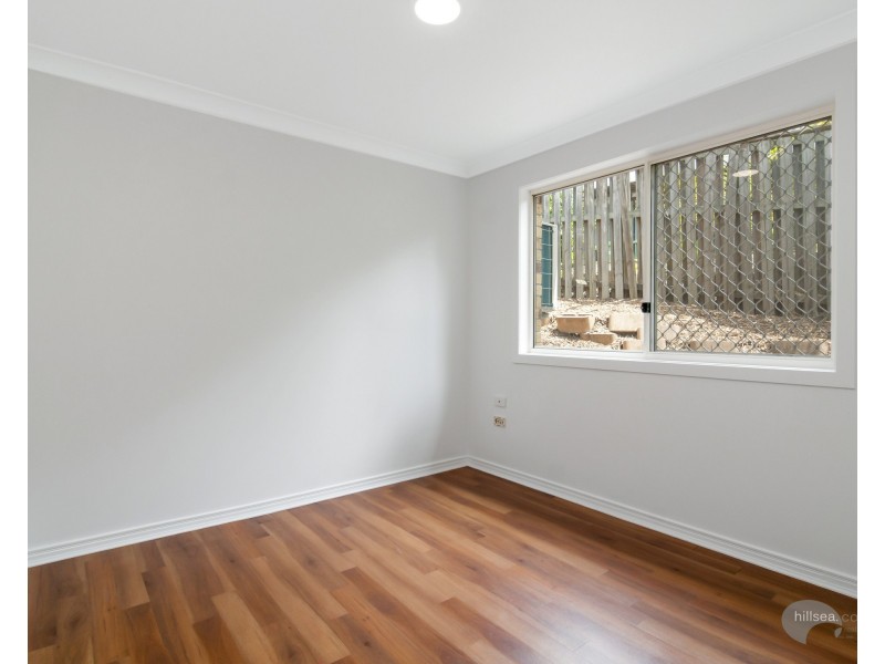 13 Papara Street, Pacific Pines QLD 4211