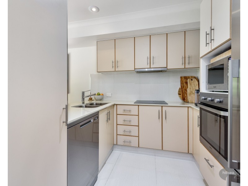 67/100 Morala Avenue, Runaway Bay QLD 4216