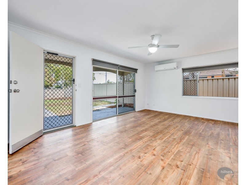 13 Milton Avenue, Paradise Point QLD 4216