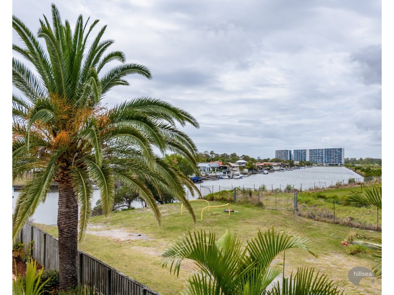 36/82-86 Limetree Parade, Runaway Bay QLD 4216