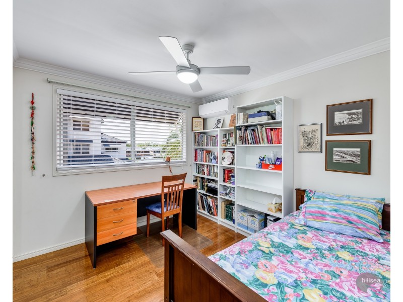 36/82-86 Limetree Parade, Runaway Bay QLD 4216