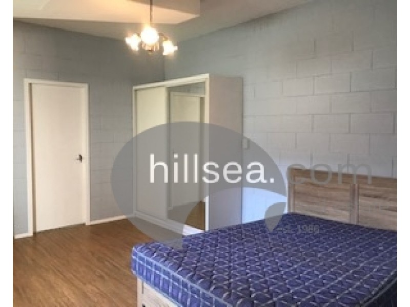 2A/54 Frank Street, Labrador QLD 4215