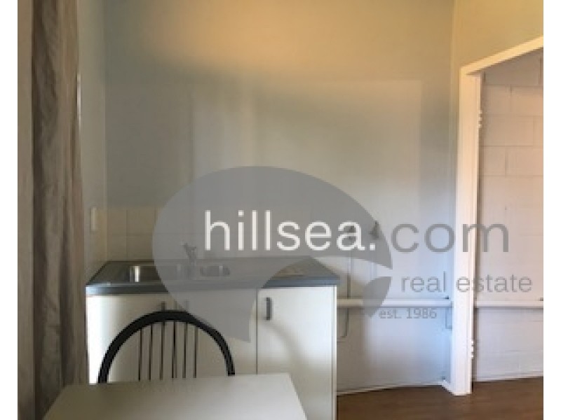 2A/54 Frank Street, Labrador QLD 4215