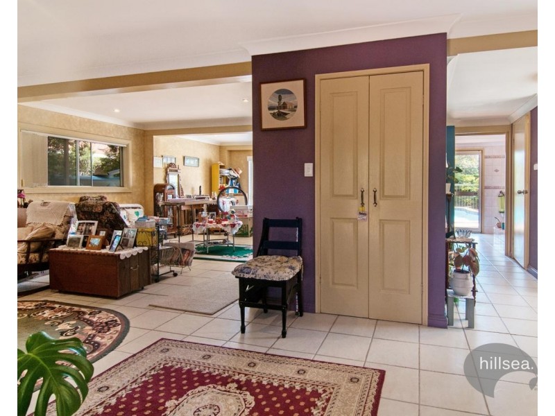 21 Plover Avenue, Paradise Point QLD 4216 Hillsea Paradise Point Sold