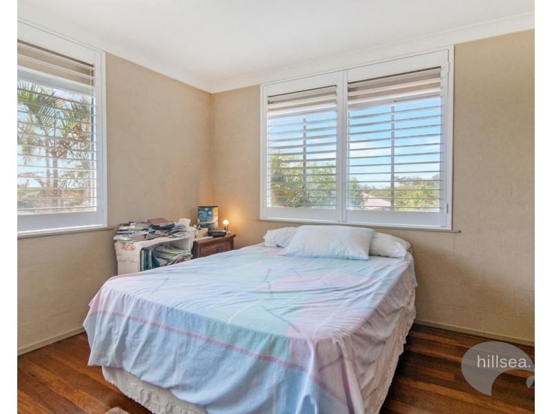 21 Plover Avenue, Paradise Point QLD 4216 Hillsea Paradise Point Sold