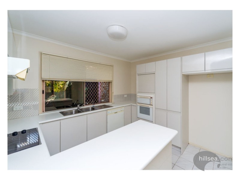 254 Mildura Drive, Helensvale QLD 4212