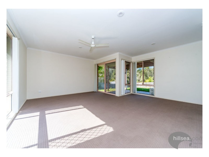 254 Mildura Drive, Helensvale QLD 4212