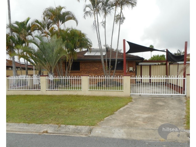 1/14 Elm Street, Labrador QLD 4215