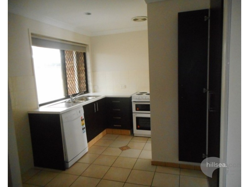 1/14 Elm Street, Labrador QLD 4215