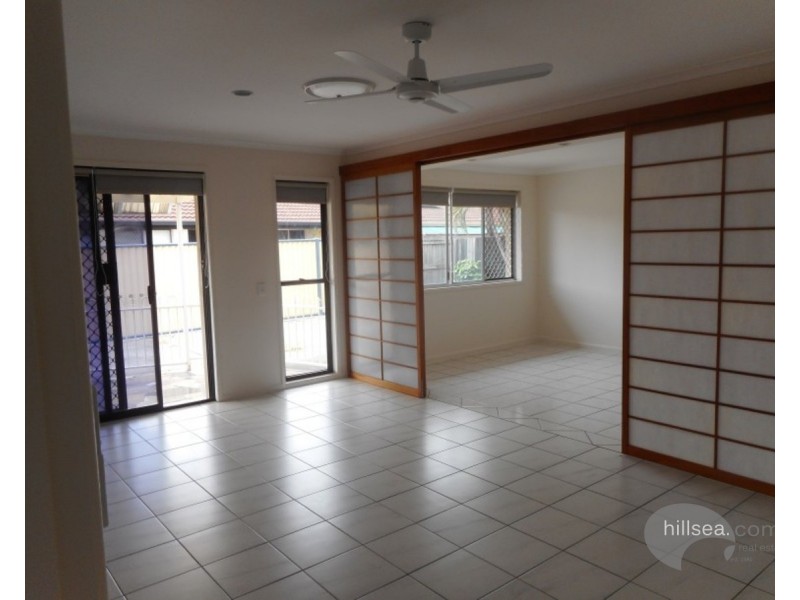 1/14 Elm Street, Labrador QLD 4215
