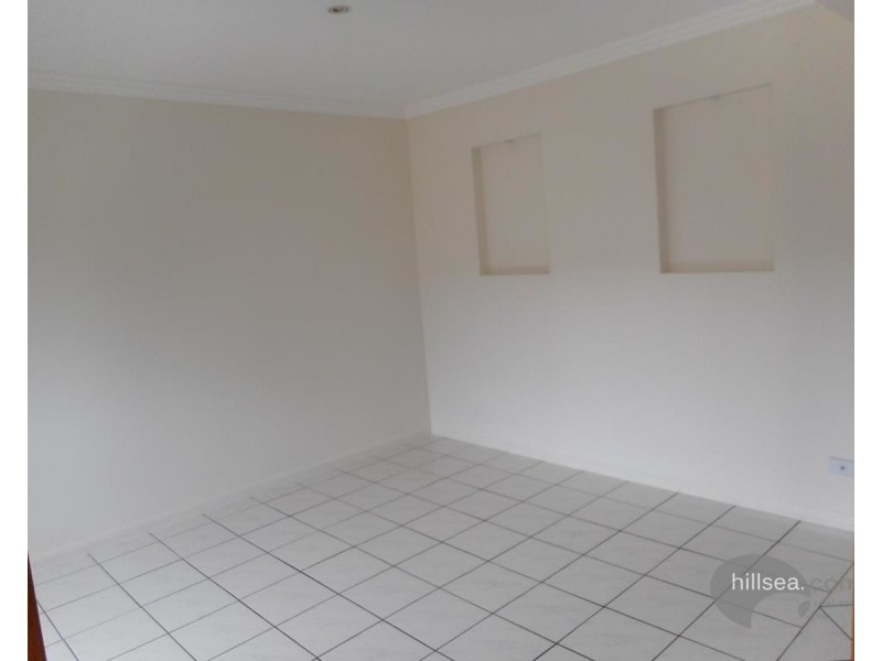 1/14 Elm Street, Labrador QLD 4215
