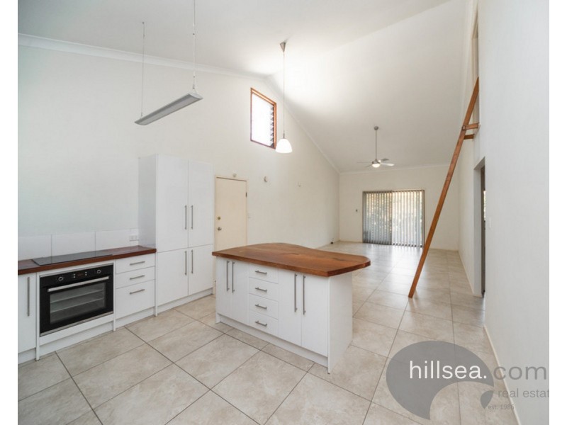 1/142 Oxley Drive, Paradise Point QLD 4216