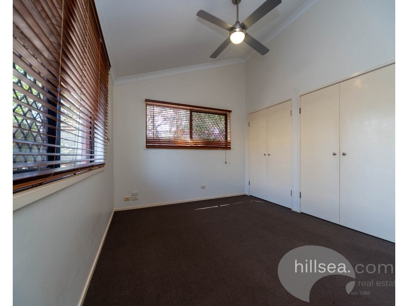 1/142 Oxley Drive, Paradise Point QLD 4216