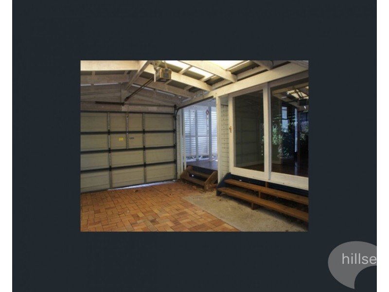 3 Shirley Street, Southport QLD 4215