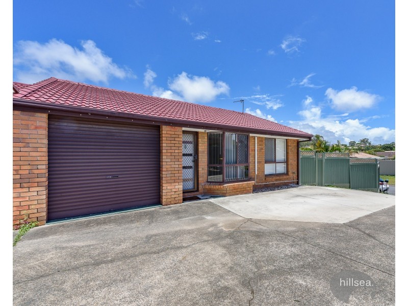 1/17 Hentdale Court, Labrador QLD 4215