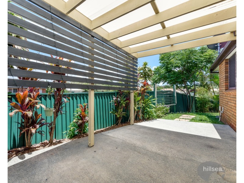 1/17 Hentdale Court, Labrador QLD 4215