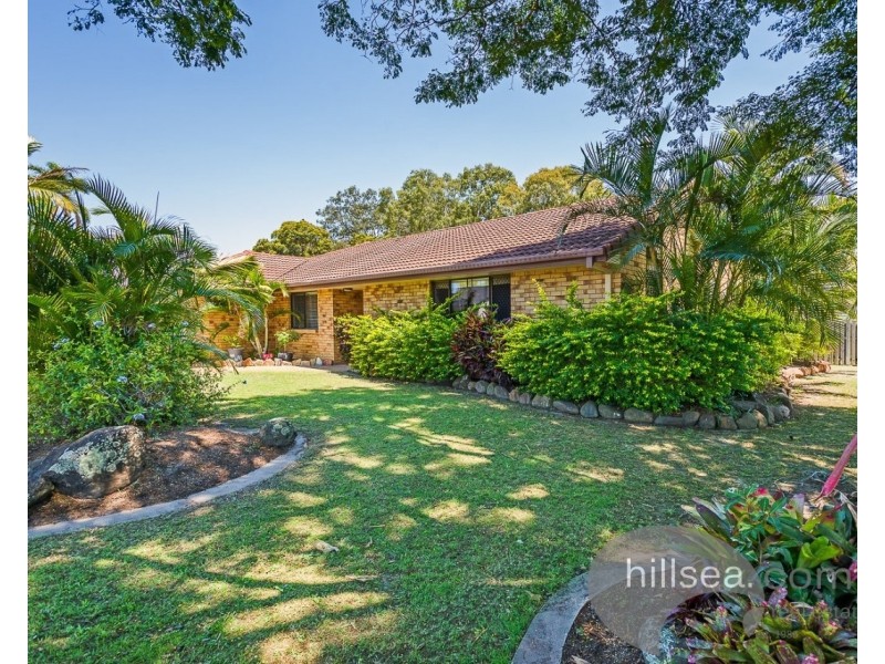 38 Sundown Drive, Paradise Point QLD 4216