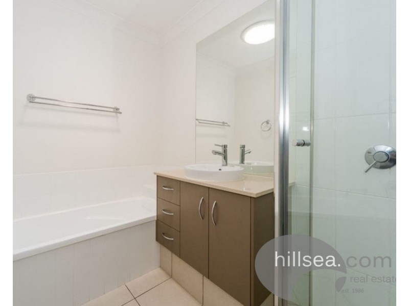 4/446 Pine Ridge Road, Coombabah QLD 4216