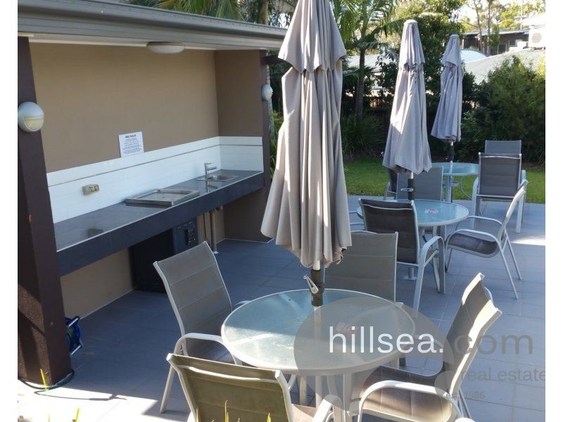 4/446 Pine Ridge Road, Coombabah QLD 4216