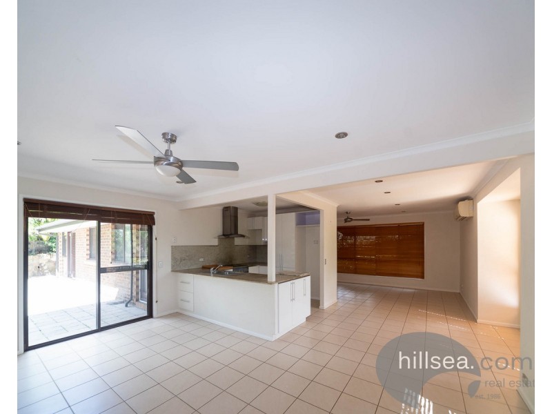 4 Atherton Court, Helensvale QLD 4212