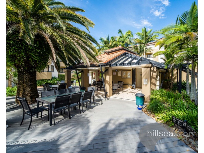 202/392 Marine Parade, Labrador QLD 4215