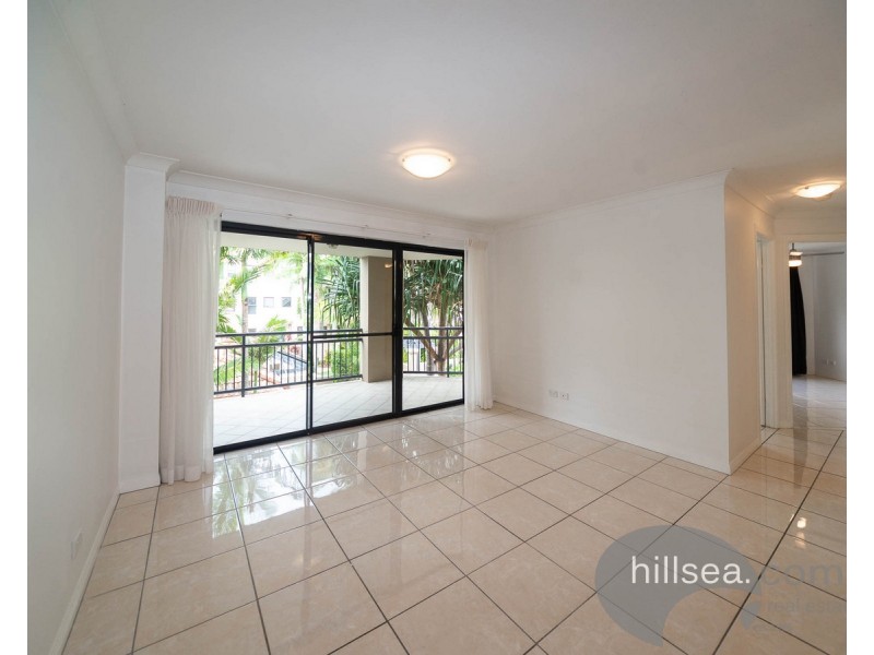 202/392 Marine Parade, Labrador QLD 4215