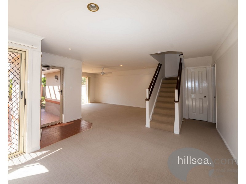 1/68B Bayview Street, Runaway Bay QLD 4216