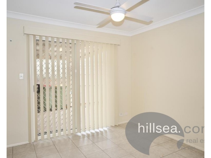 1/8 Jenaya Place, Labrador QLD 4215
