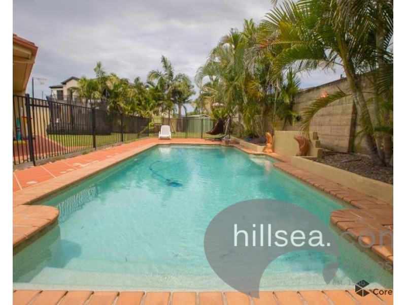7 Eastside Esplanade, Helensvale QLD 4212