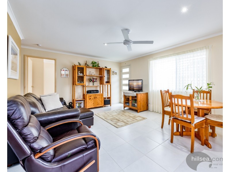 1/47 Milton Avenue, Paradise Point QLD 4216