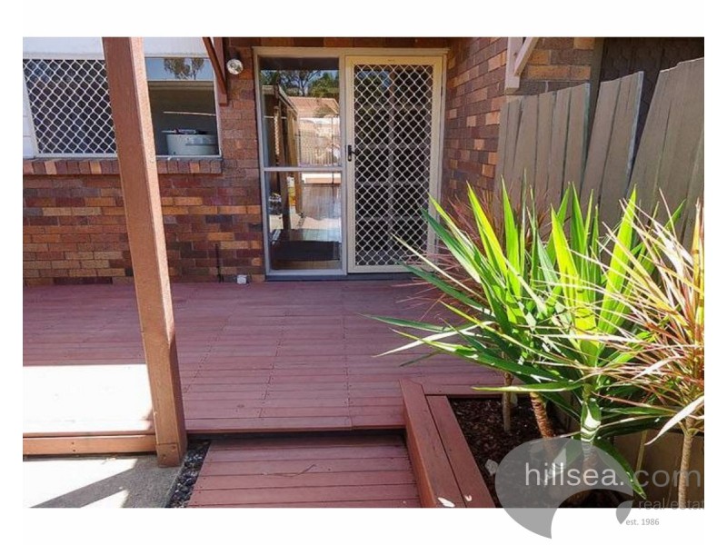 10/81 Olsen Avenue, Labrador QLD 4215