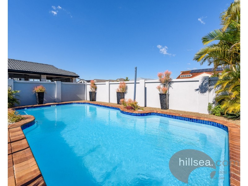 45 Walter Raleigh Cresent, Hollywell QLD 4216