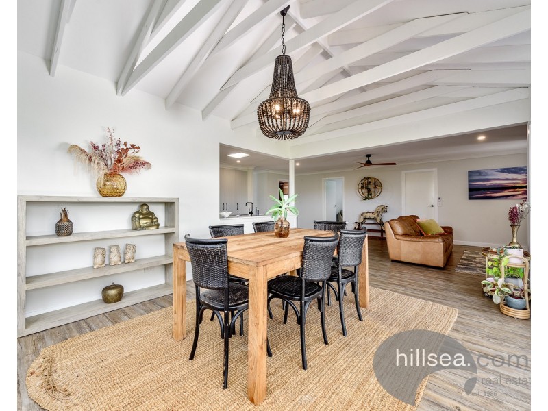 45 Walter Raleigh Cresent, Hollywell QLD 4216