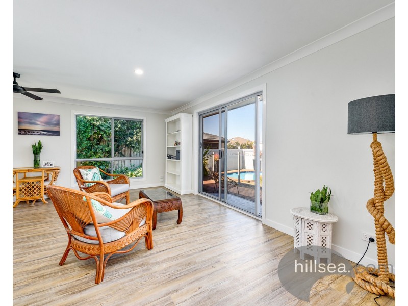 45 Walter Raleigh Cresent, Hollywell QLD 4216