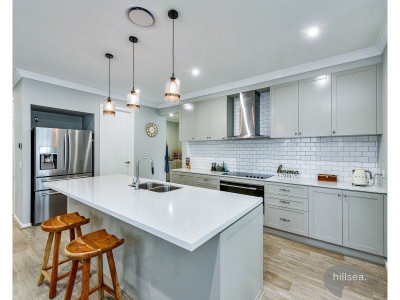 6 Lovat Street, Helensvale QLD 4212