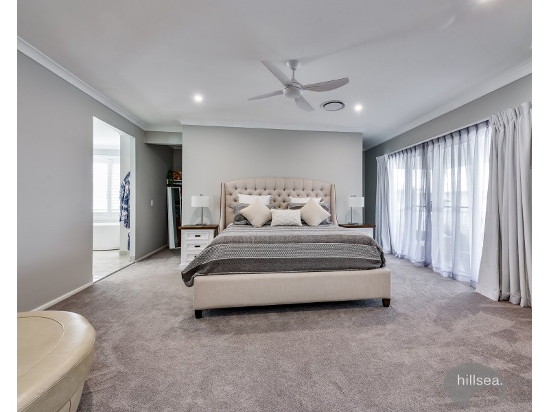 6 Lovat Street, Helensvale QLD 4212