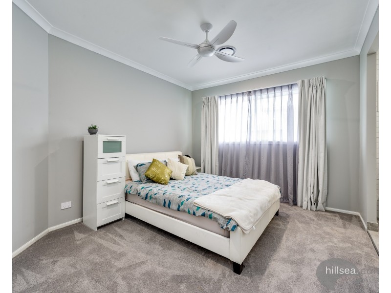 6 Lovat Street, Helensvale QLD 4212