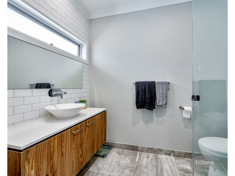 6 Lovat Street, Helensvale QLD 4212