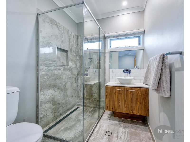 6 Lovat Street, Helensvale QLD 4212