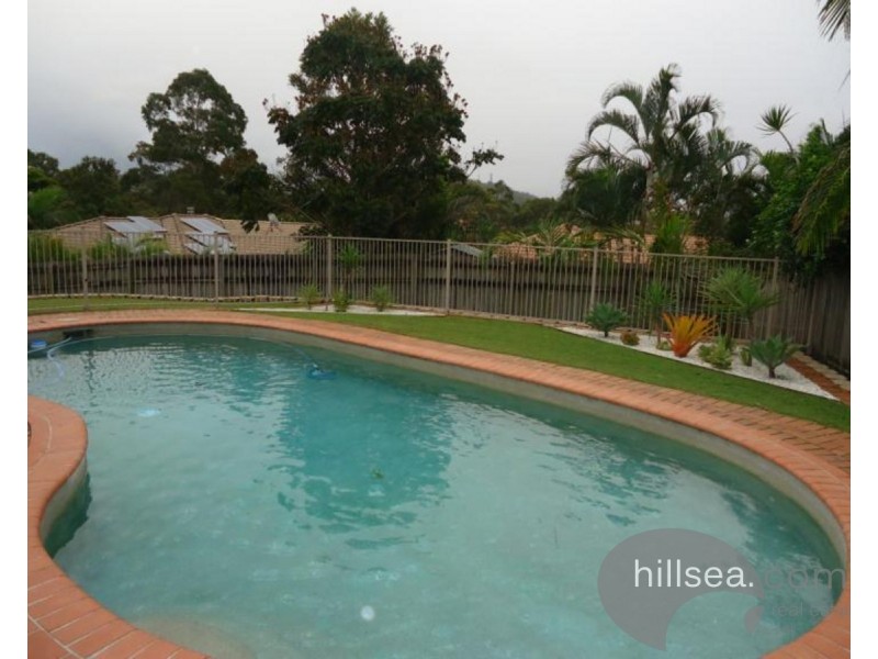 38 Henry Cotton Drive, Parkwood QLD 4214