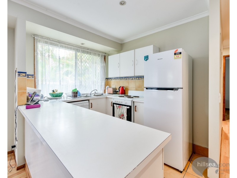 2/32 Callistemon Court, Arundel QLD 4214