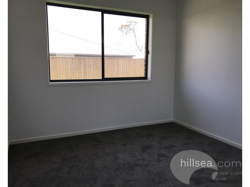 14 Greenview Circuit, Arundel QLD 4214
