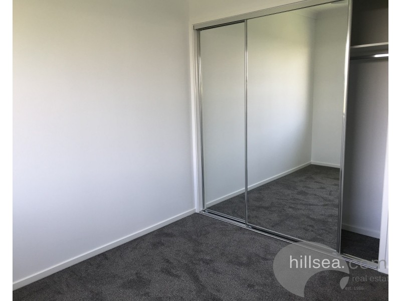 14 Greenview Circuit, Arundel QLD 4214